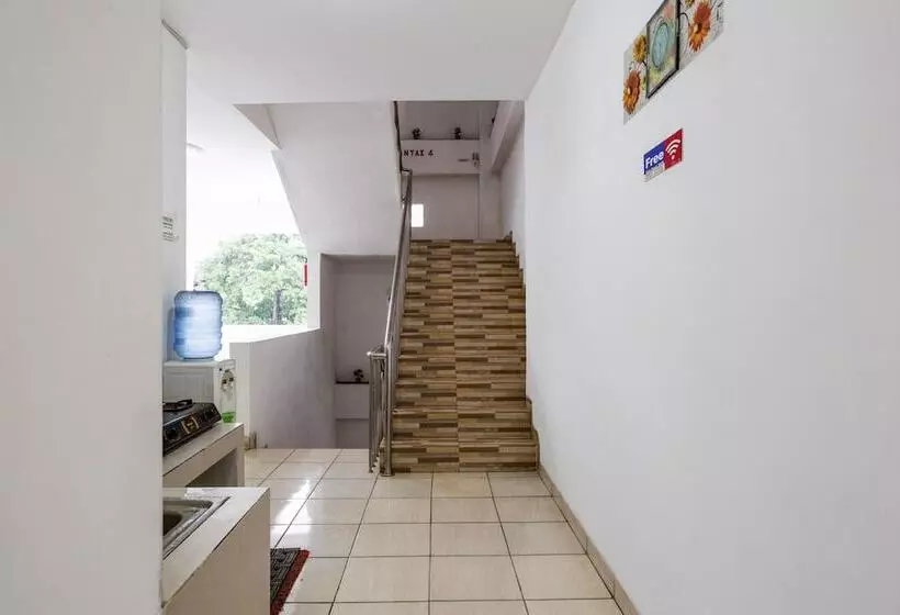 ホテル Alex Hostel By Oyo Rooms