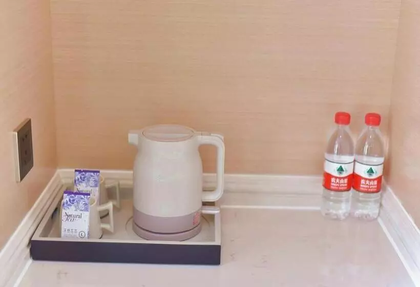 Lavande Hotel·gaomi Government