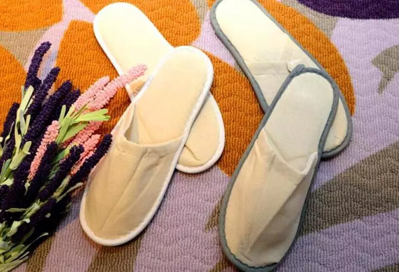 Lavande Hotel·gaomi Government