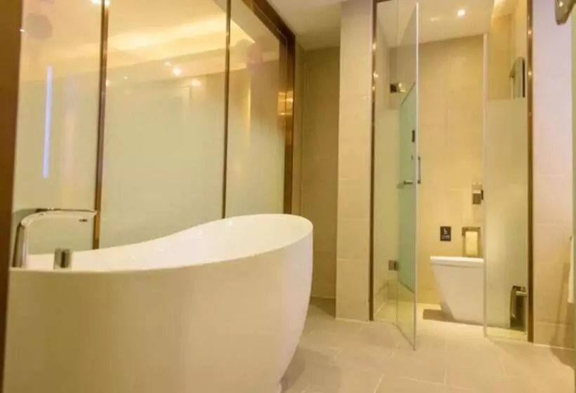 Lavande Hotel·gaomi Government