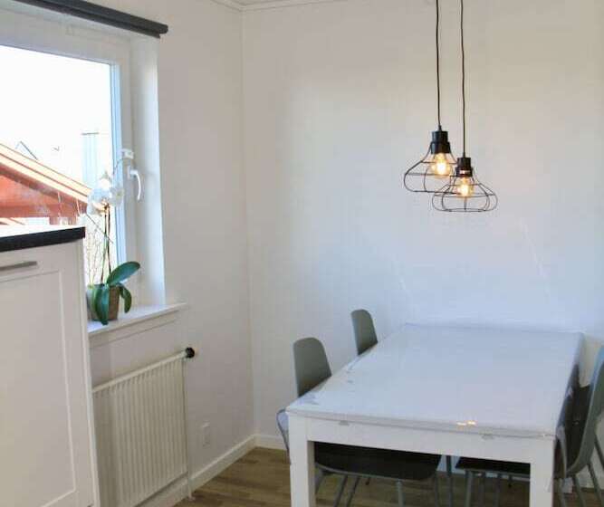 בית מלון כפרי Nordic Inn Thorshavn