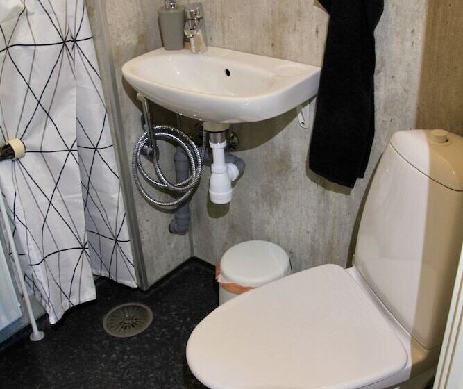 בית מלון כפרי Nordic Inn Thorshavn