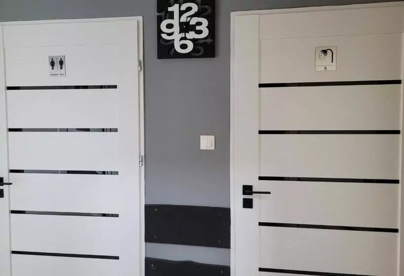 ユースホステル Sebar