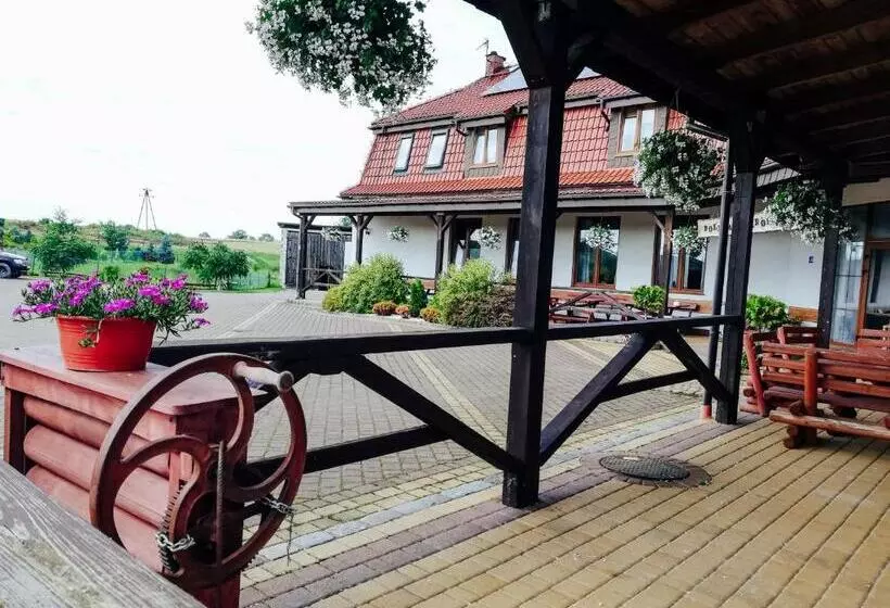 Retkeilymaja Zajazd Dolina Sadosiów