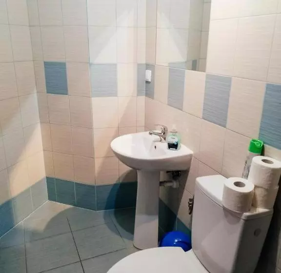 Retkeilymaja Zajazd Dolina Sadosiów