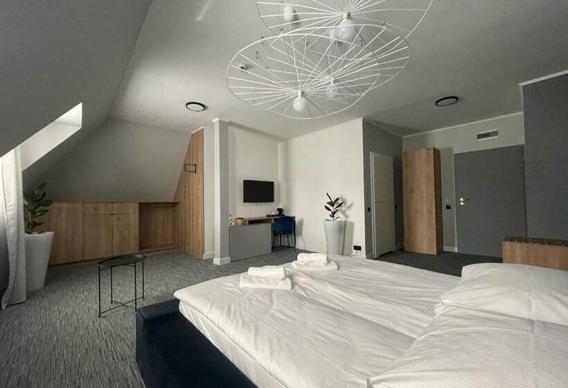 בית מלון כפרי Made In Napoli By Siervo Międzybórz