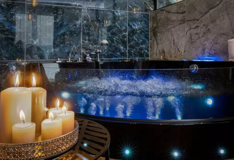 Hotelli Stacja Galicja Rooms Blisko Energylandia