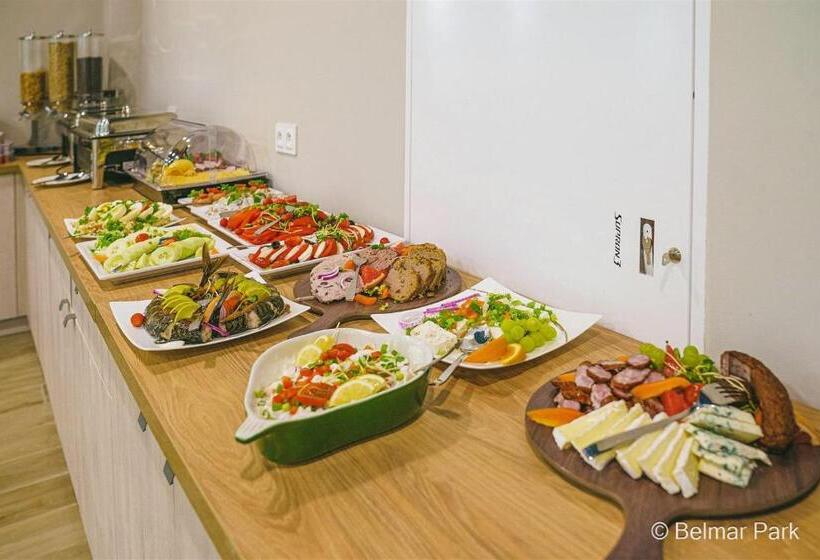 住宿加早餐  Belmar Park Resort & Spa
