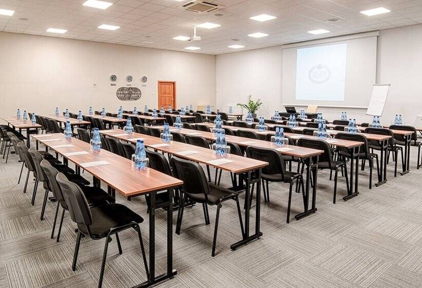 تختخواب و صبحانه Citi Hotel S Warszawa Falenty