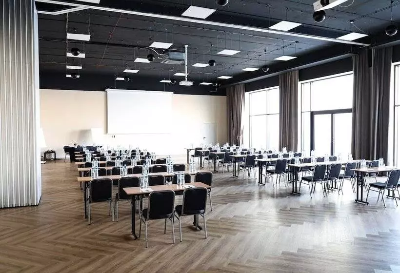 Aamiaismajoitus (B&B) Citi Hotel S Warszawa Falenty