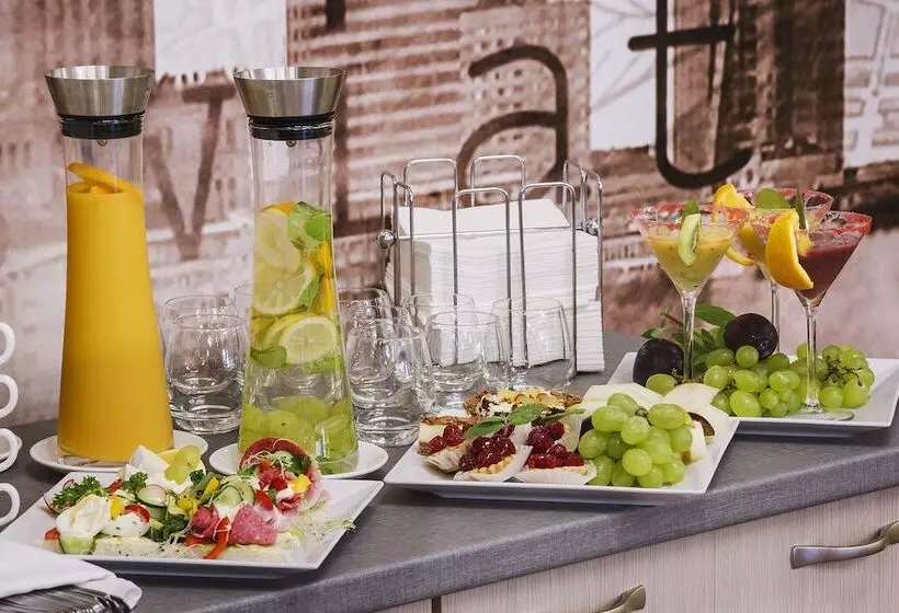 Aamiaismajoitus (B&B) Citi Hotel S Warszawa Falenty