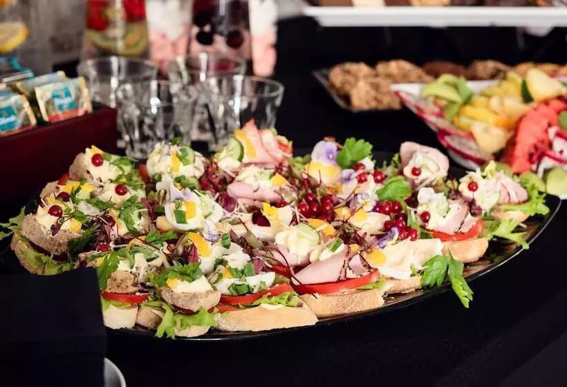 Aamiaismajoitus (B&B) Citi Hotel S Warszawa Falenty