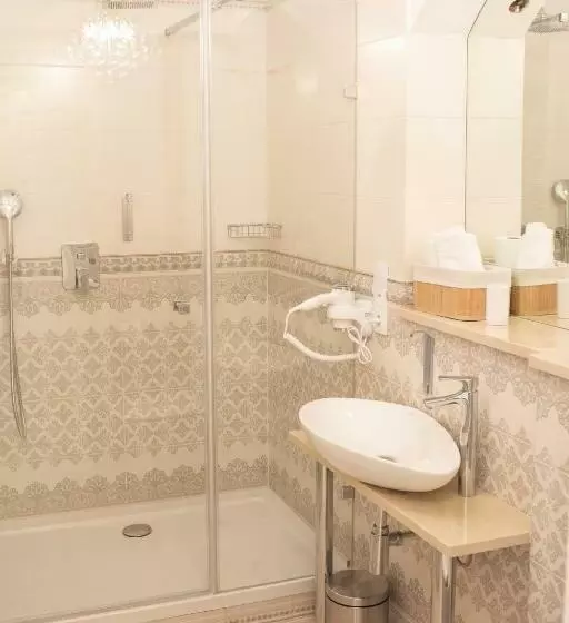 Aamiaismajoitus (B&B) Columbus Ustka   Marynarki Polskiej 2