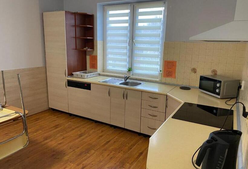 호스텔 Hgs Home Noclegi Pracownicze Parking , łazienki