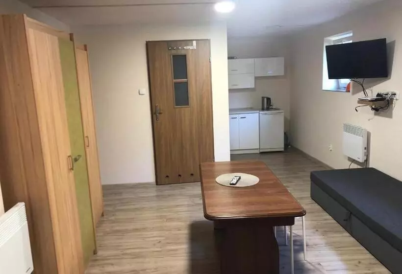 ユースホステル Hgs Home Noclegi Pracownicze Parking , łazienki