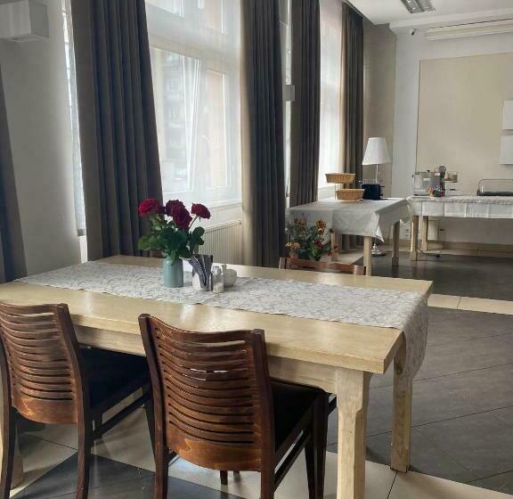 בית מלון כפרי Alpex