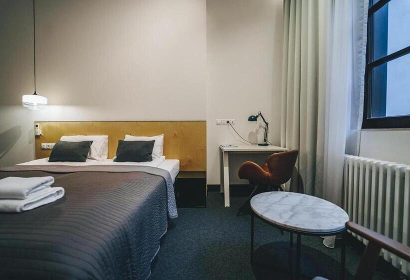 هتل Avatary Miasta