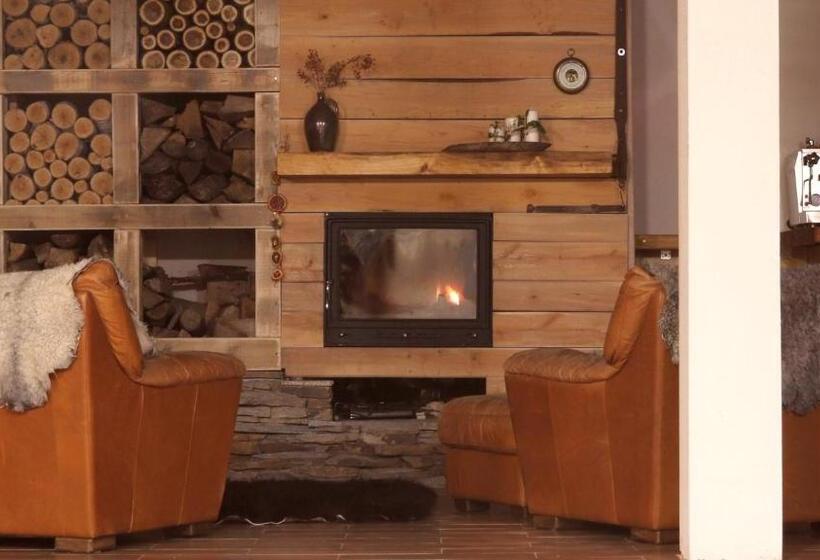 Отель Mimi Boutique Farm Stay & Cuisine