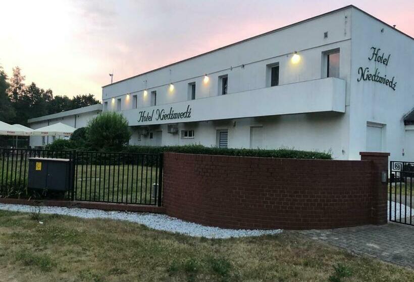 ホテル Niedźwiedź