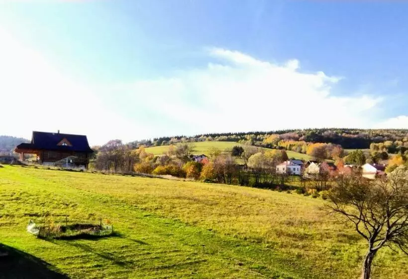 Hotelli Pokoje Goscinne U Olguni