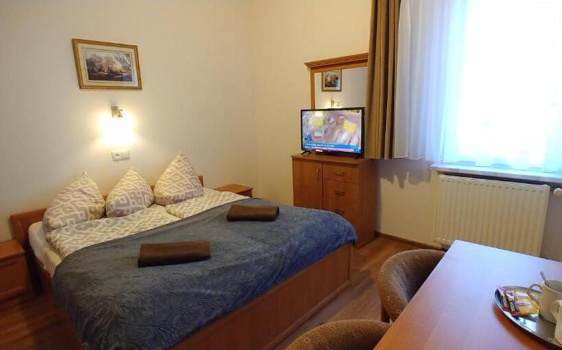 בית מלון כפרי Riwiera Dźwirzyno