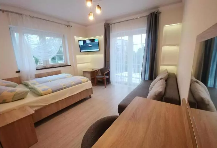 Hotelli Riwiera Dźwirzyno