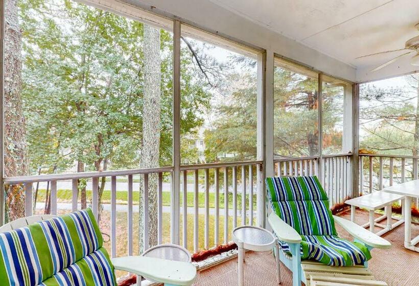 ホテル Sea Colony  Timberview 22008