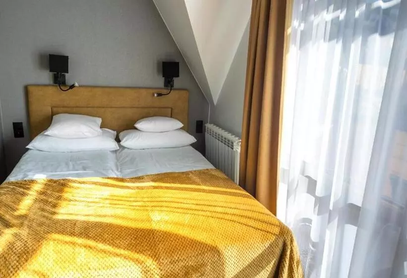 پانسیون Aplit Guest House