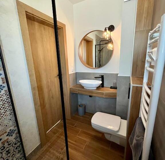 ペンション Donikąd