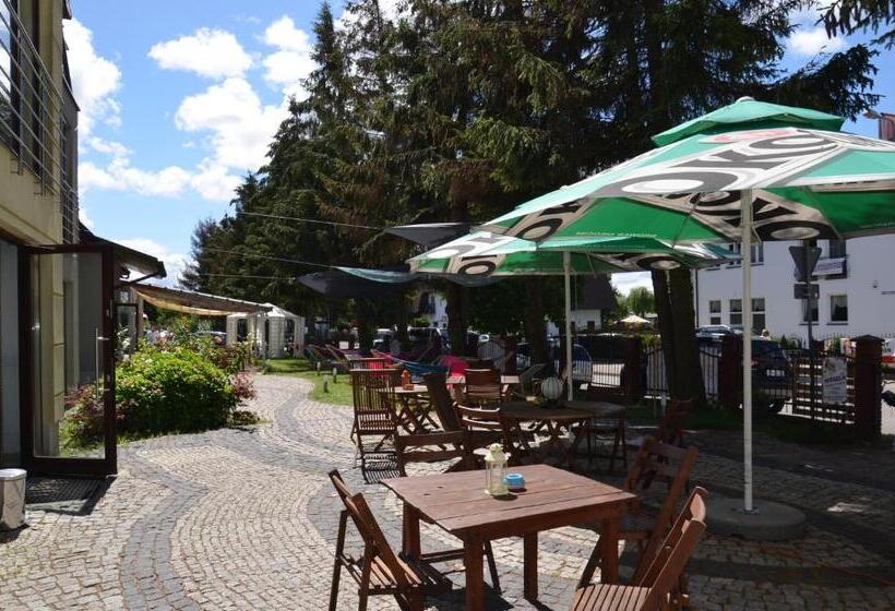 פנסיון Willa Opal