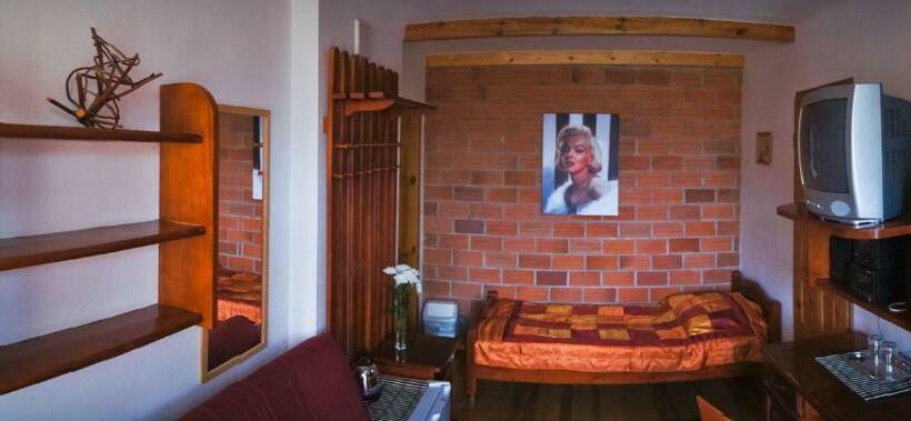 ユースホステル Ośrodek Wypoczynkowo   Szkoleniowy Bogdanka