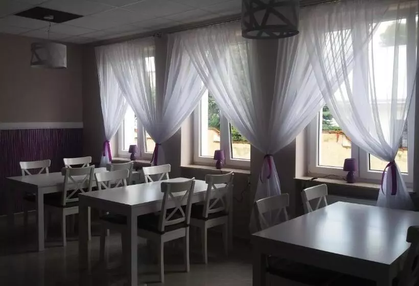 ユースホステル Scsk Pół ławy