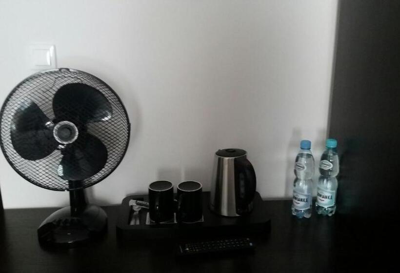 הוסטל Scsk Pół ławy