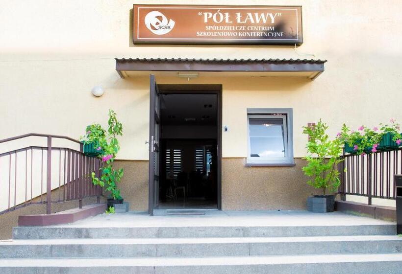 הוסטל Scsk Pół ławy