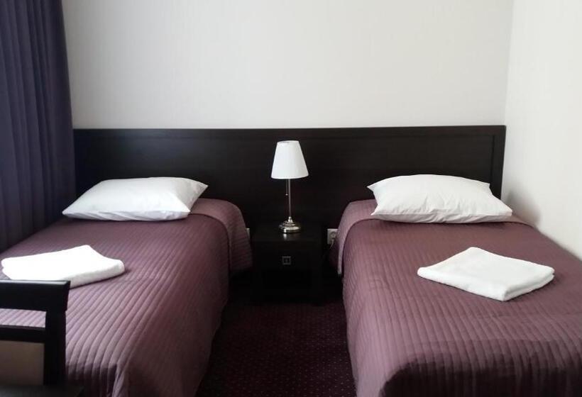 הוסטל Scsk Pół ławy