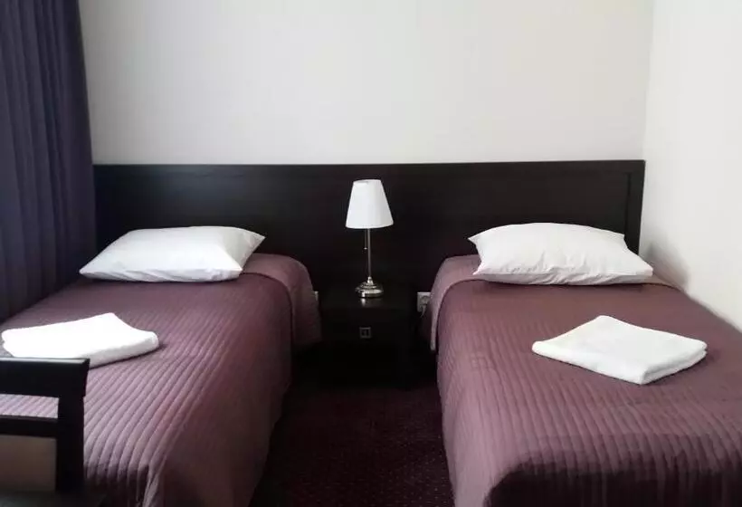 ユースホステル Scsk Pół ławy