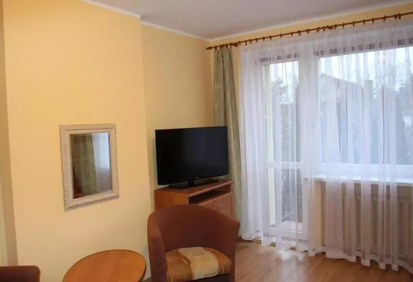 Retkeilymaja Zajazd Jagnar