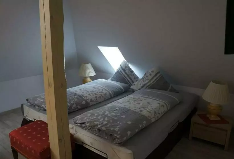 Aamiaismajoitus (B&B) Bukowa Przystań Barlinek