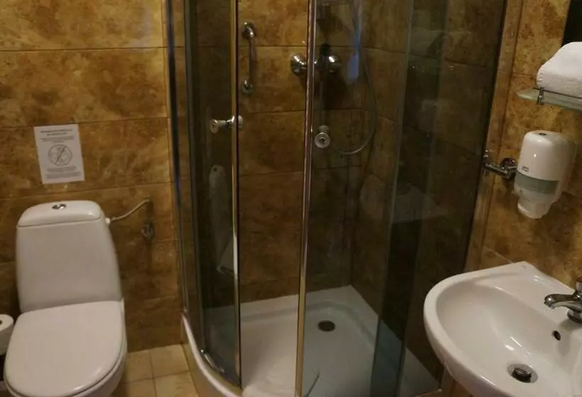 Aamiaismajoitus (B&B) Bukowa Przystań Barlinek