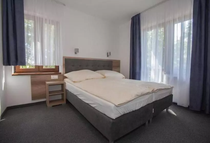 Aamiaismajoitus (B&B) Dom Gościnny Milenium