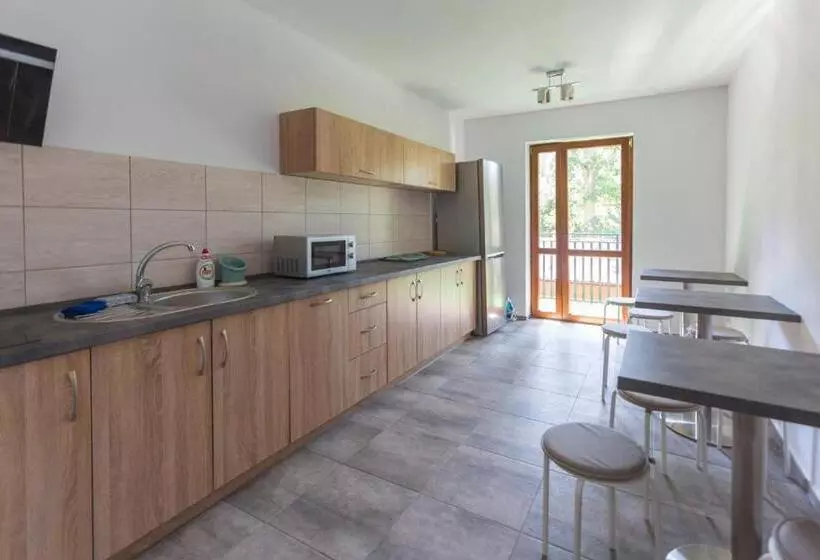 Aamiaismajoitus (B&B) Dom Gościnny Milenium