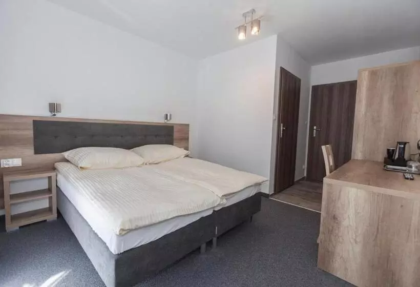 Aamiaismajoitus (B&B) Dom Gościnny Milenium