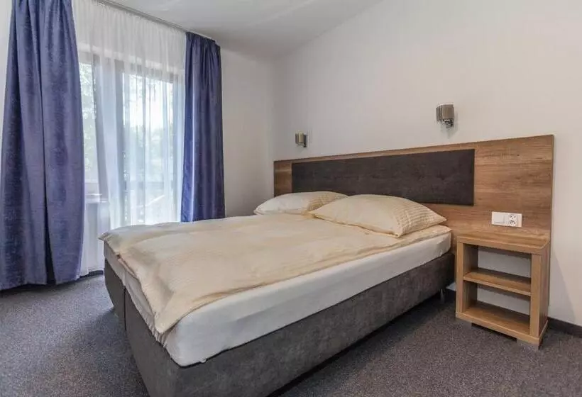 Aamiaismajoitus (B&B) Dom Gościnny Milenium