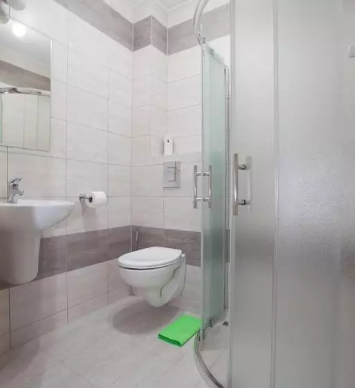 Aamiaismajoitus (B&B) Dom Gościnny Milenium