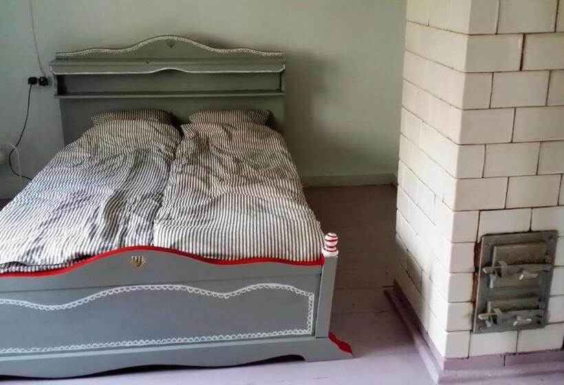 민박 Dwór łumbie