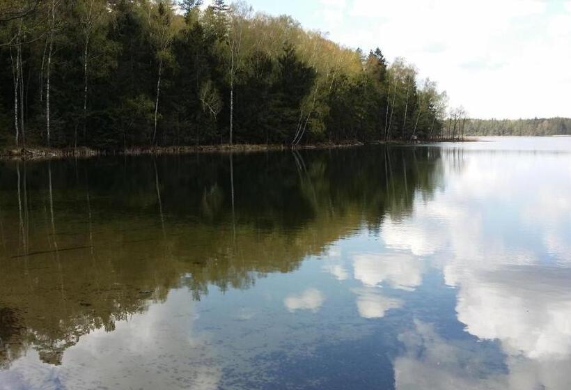 민박 Dwór łumbie