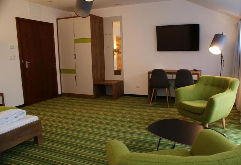 צימר Kompleks Taaka Ryba