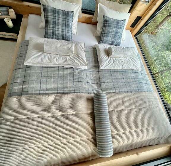 Bed and Breakfast My Tree Home Warszawa, Macierowe Bagno