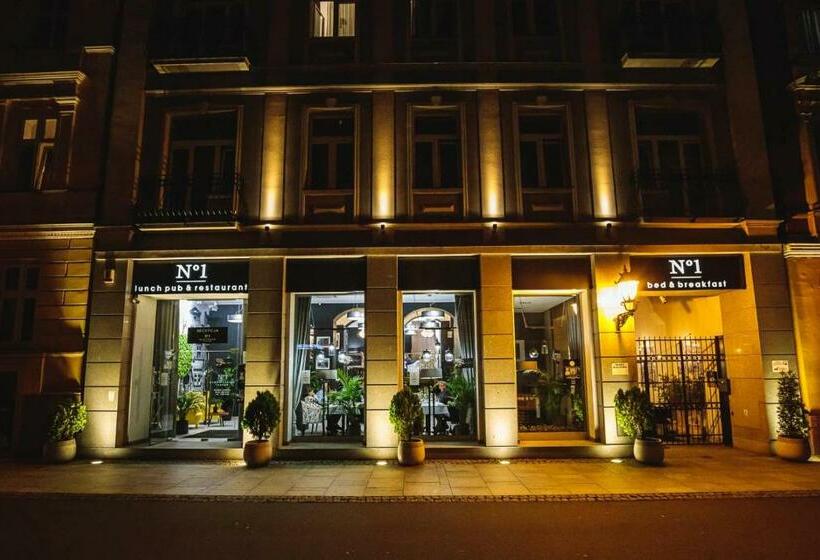 تختخواب و صبحانه No1 Bed&breakfast Restauracja