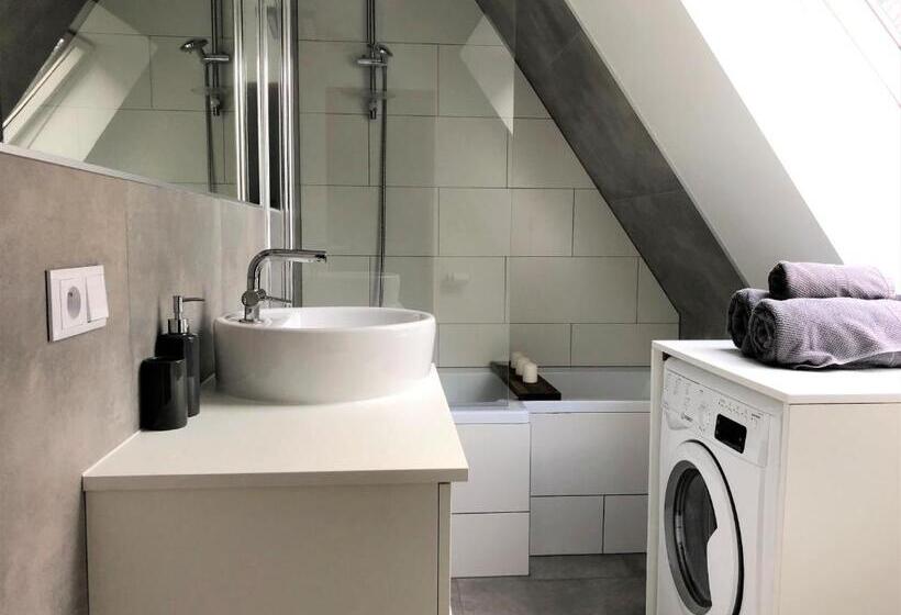 צימר Pokoje Gościnne Parkowa 2